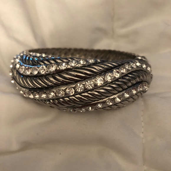 Cache Jewelry - Cache Bangle Bracelet NWOT